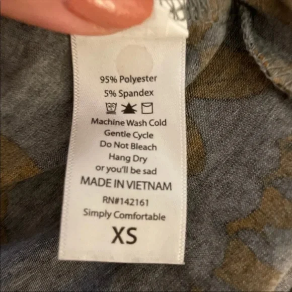 Lularoe Randy‎ T Bundle - Picture 5 of 14